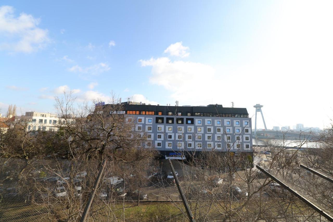 Apartment Hviezdko Bratislava Bagian luar foto