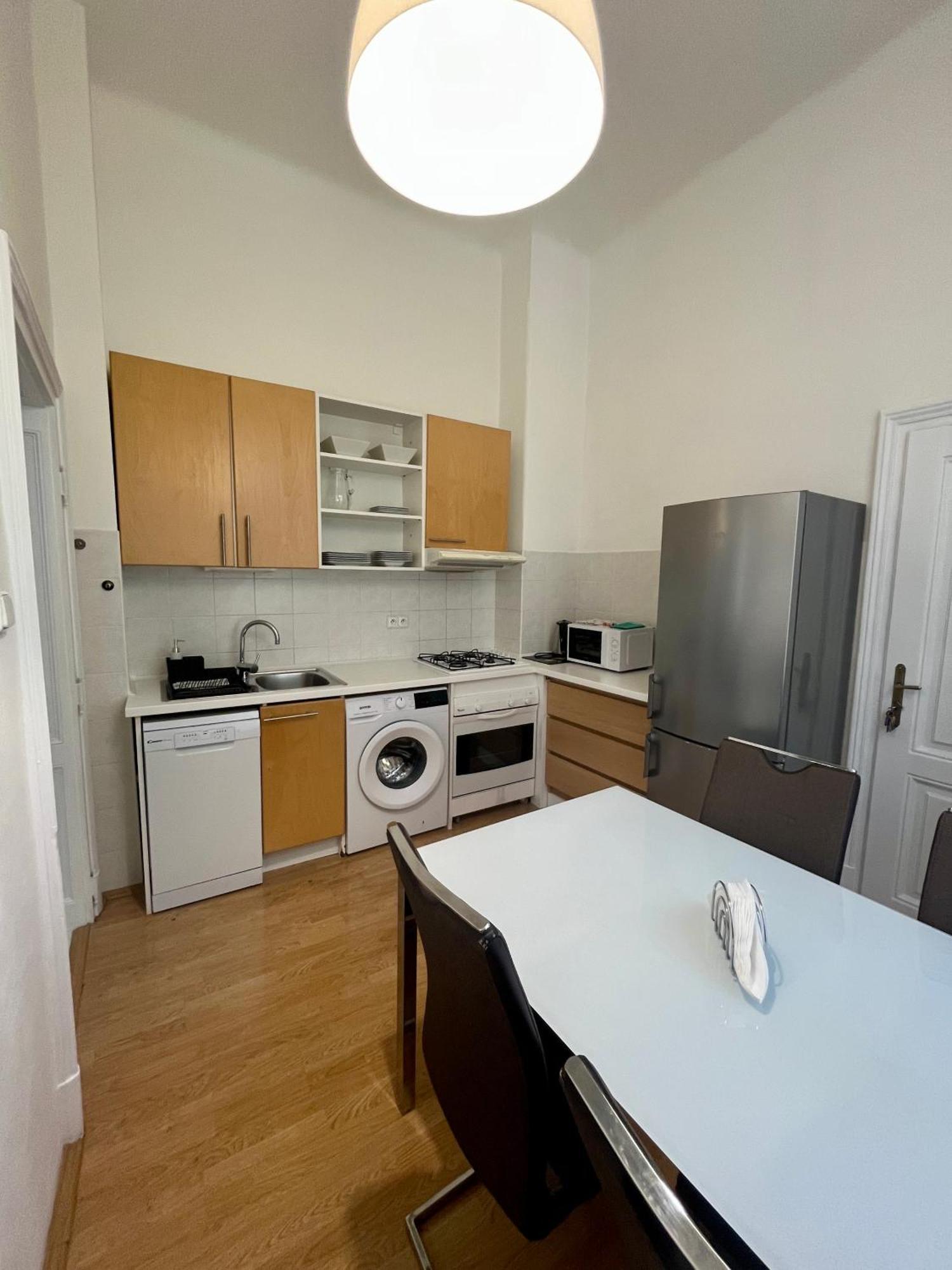 Apartment Hviezdko Bratislava Bagian luar foto